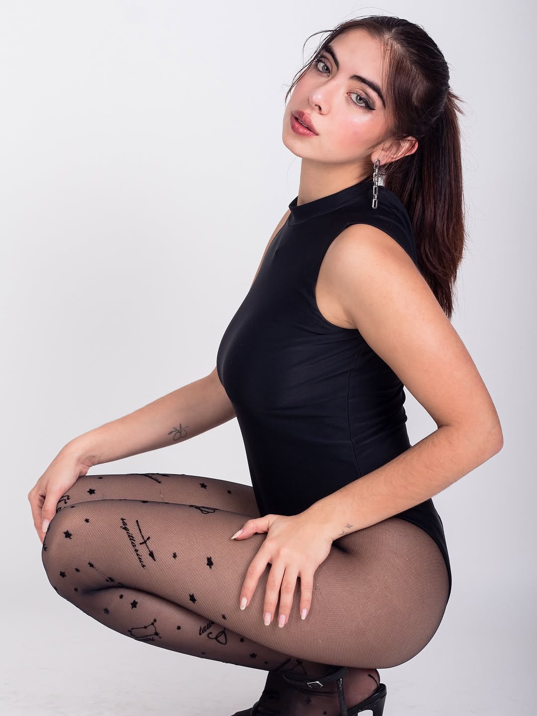 Zoya Khan - Karachi Escorts